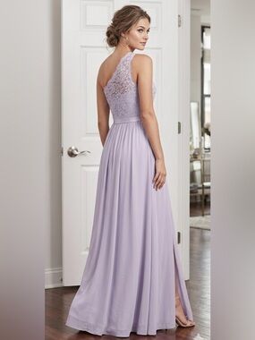 Davids Bridal One Shoulder Long Lace Dress Front-Prom/Party
Slit lavender Sz 2